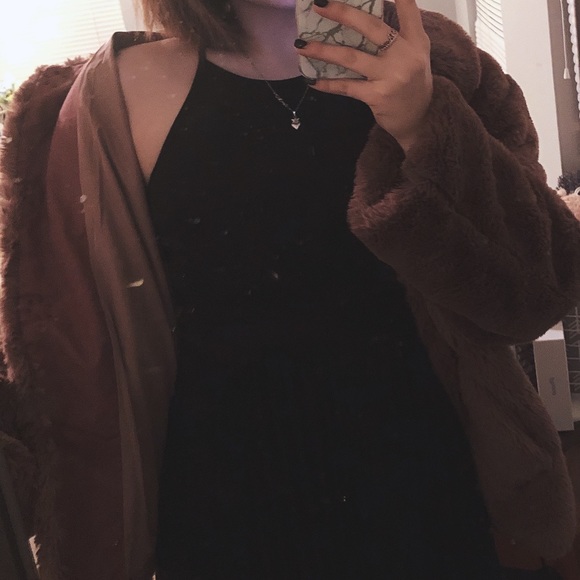 Urban Outfitters faux fur jacket - Picture 5 of 5